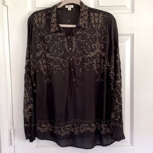 Fall long sleeve blouse, size M, good condition